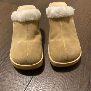 Skechers Spirals II Leather Mules Clogs Slip